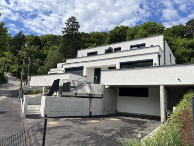 Exklusives Wohnen in Klosterneuburg- Doppelhaushälfte mit 5 Zimmer, 2 Terrassen und Stellplätzen