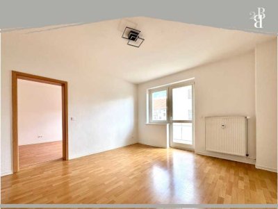 Großzügige 3-Raum Wohnung mit sonnigem Balkon