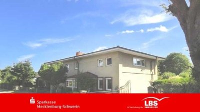 Ihr großes Zuhause auf großem Grundstück