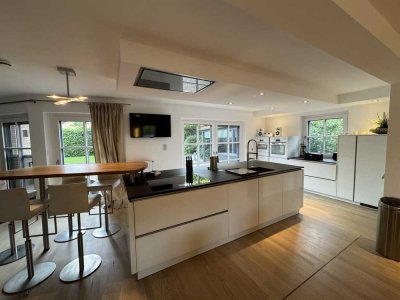 Geräumiges, modernisiertes 5-Zimmer-Spezialgebäude mit luxuriöser Innenausstattung in Burgwedel