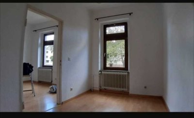 1,5 Zimmerwohnungmit Gemeinschaftsbad in Bonn Kessenich