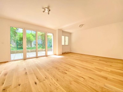 Mariahilferstraße: Hofruhelage mit Terrasse in der Esterhazygasse 30