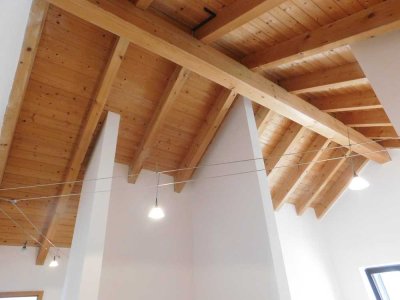 Helle 3,5 Zimmer Dachgeschosswohnung // KEIN MAKLER