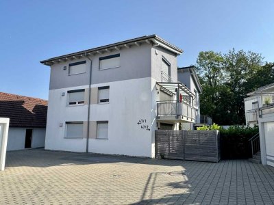 Moderne Erdgeschosswohnung mit Gartenanteil und Wintergarten in zentrumsnaher Lage in Langenau!