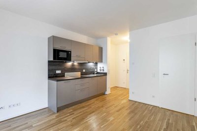 helle Singlewohnung mit Balkon und EBK