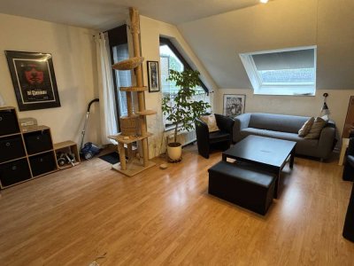 Vermietete 2 Zimmer Wohnung mit Balkon im gepflegten Wohnensemble auf Erbpachtgrundstück
