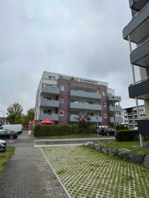 Schöne drei Zimmerwohnung mit Balkon