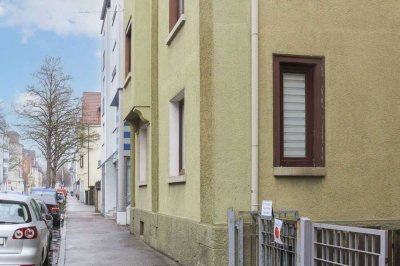 Saniert und in zentrumsnaher Lage: Gehoben ausgestattete Etagenwohnung in Esslingen am Neckar!