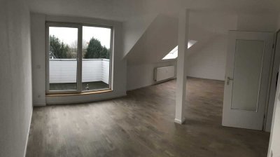 Charmante Dachgeschosswohnung mit Balkon in zentraler Lage von Wermelskirchen