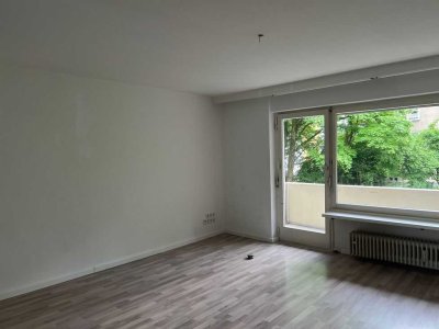 Attraktive und gepflegte 2-Raum-Wohnung mit Balkon in Wuppertal