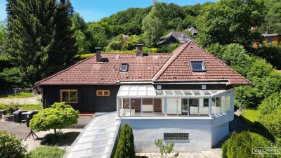 MAUERBACH-STEINBACH | Ein- / Zweifamilienhaus auf ca. 1.790 m² Grund | ZELLMANN IMMOBILIEN