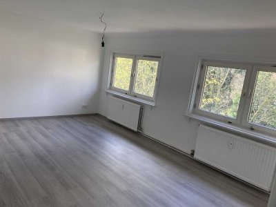 Gemütliche Dachgeschosswohnung mit ausgezeichneter Autobahnanbindung