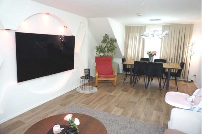 Kapitalanleger gesucht! Sofort Einnahmen sichern! Vermietete 3,5-Zimmer-DG-Wohnung mit 82 m². TOP