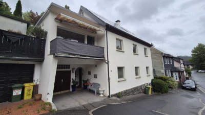 Großzügiges Wohnhaus mit Photovoltaik, Garage und großem Garten