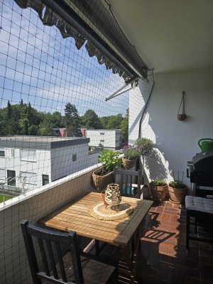 Helle 3,5-Zimmer Wohnung mit Balkon in Ulm-Wiblingen . Provisionsfrei !!!