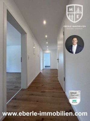 Große 4-Zimmer-Wohnung in ruhiger Lage mit Balkon