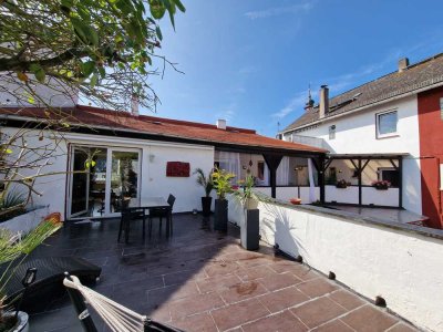 Rüdesheim:  2-Zimmer-Wohnung++Balkon++Terrasse++Garage+++Zentrum!