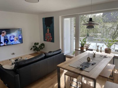 Frisch sanierte 3,5 Zimmer 70qm Wohnung mit Balkon und Garage provisionsfrei zu verkaufen.
