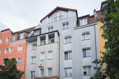 Begehrte Nordstadt an U-Bahnstation "Schoppershof":
Solide 3-Zimmer-Wohnung mit Küchenbalkon, 3. OG