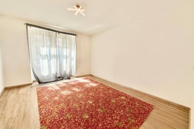 SANIERUNGSHIT - 2 Zimmer - ca. 37m² WFL - U-Bahn - Einkaufen