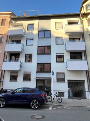 Ansprechende 2-Zimmer-Wohnung möbliert mit Balkon in Bamberg-Insel
