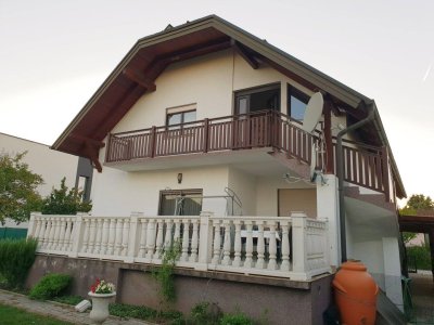 Möblierte Dachgeschoßwohnung zu vermieten!