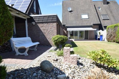 Werne-Stockum ! Gepflegte Doppelhaushälfte mit liebevoll angelegtem Sonnengarten !