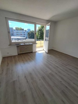 Schöne 2,5 Raum Wohnung-Nähe der Essener Innenstadt-mit großem Balkon