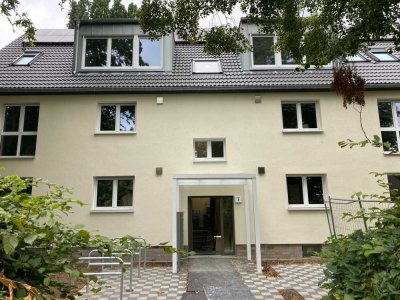 NEU !!! Sanierte  1-Zimmerwohnung mit Wohnküche in Brühl-Vochem mit  Tageslichtbad und Dusche