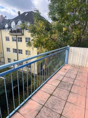 Wir sanieren für Sie eine 3-Raum-Maisonettewohnung mit 2 großen Balkonen !!!