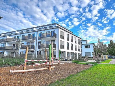 Erstbezug! Exklusive und helle 2-Zi. Wohnung m. Balkon in Gauting, Nähe Würmauen / Schloss Fußberg