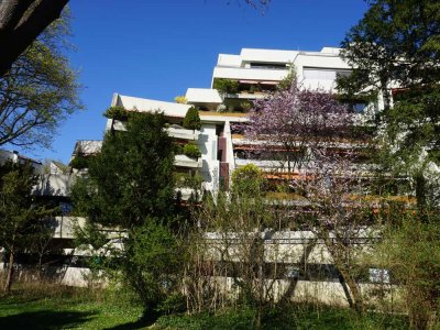 Nürnberg am Stadtpark: Große 4-Zi. Terr.-Wohnung mit Blick ins Grüne / Wohnung kaufen