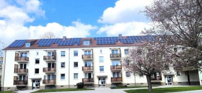 3-Raum-Wohnung mit Balkon - Wir sanieren nach Ihren individuellen Vorstellungen!