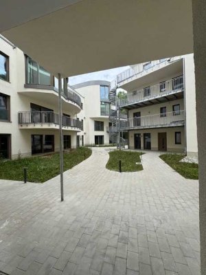 Idyllisch Wohnen in TOP-LAGE von Fürth - 2 Zimmerwohnung zur Miete !