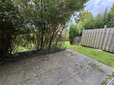 1 Zimmer Wohnung mit Terrasse und EBK zu vermieten