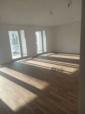 Schöne 4-Zimmer Wohnung mit Süd-Loggia