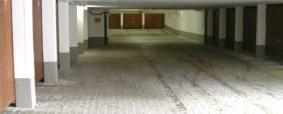 Helle 2,5 Zi-Whg neueEBK, Balkon, Lift, Garage, in Ditz.-Hirschl. Nichtraucher Selbstzahler ohneTier