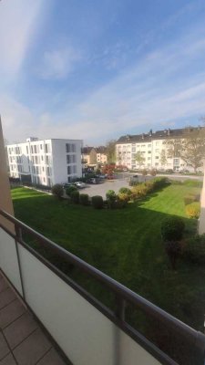 Privat / Provisionsfrei / Kernsanierte 3-Zimmer Wohnung mit Garten in Wiesbaden-Bierstadt