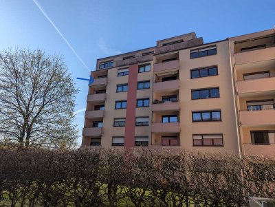 Zuhause mit 2 Zimmern und Balkon in Ansbach