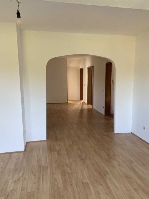 Attraktive 3-Zimmer-Wohnung mit EBK in Duisburg