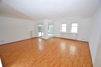 Moderne Erdgeschosswohnung in ruhiger Lage
