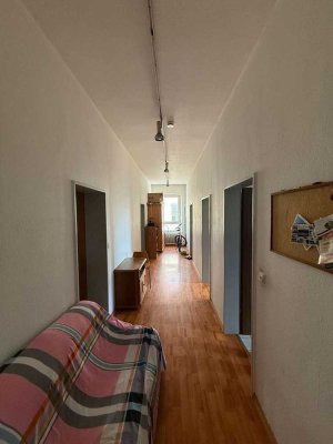 Großzügige 4-Zimmer Wohnung in Regensburg!