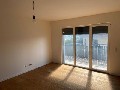 Neuwertige 3-Zimmer-Wohnung mit Balkon und Einbauküche in Hagenbrunn