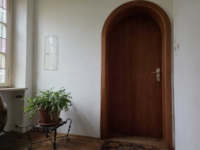 5-Zimmer-Wohnung mit Wintergarten und Küchenbalkon von  Privat in Schwandorf