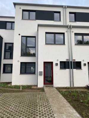 Neuwertiges 5,5-Zi. Reihenhaus (Bj. 2022) in Magdeburg-Cracau