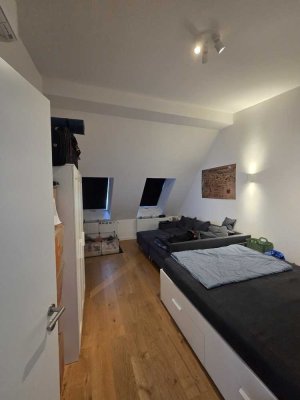 Kompaktes Apartment in Oberschöneweide (3er WG)