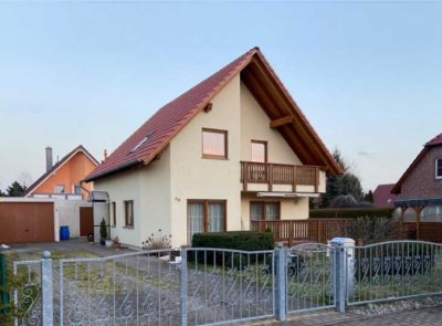 gepflegtes EFH mit Garage in sehr schöner Wohnlage von HBS zur Miete