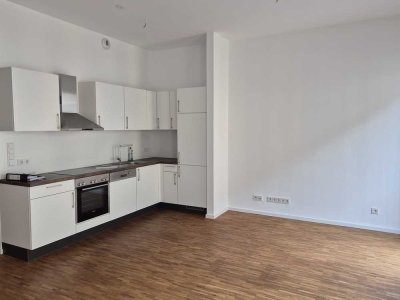 Im Herzen der Kulturstadt Leipzig - mit Loggia und Einbauküche!!!!