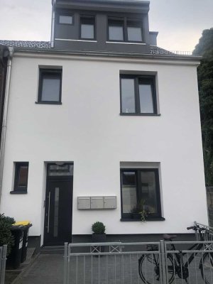 Schöne 2 Zimmer-Wohnung mit Terasse