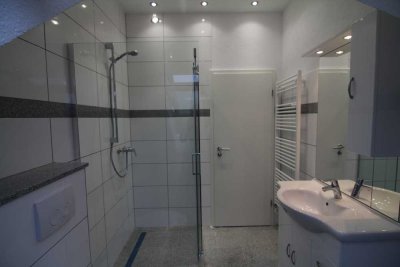 Grosszügige ruhige DG Wohnung